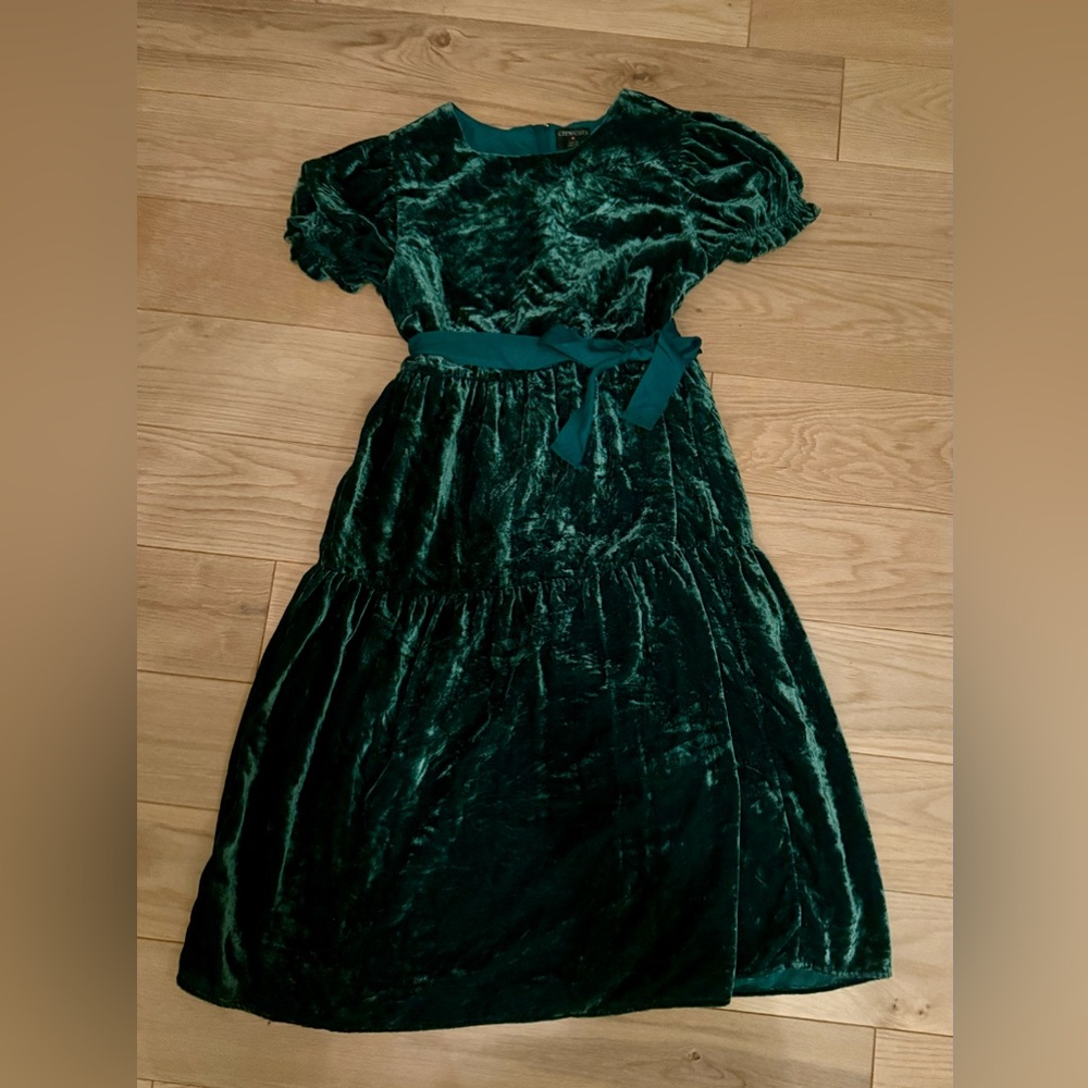 J.crew girls dress
New without tags. Never worn